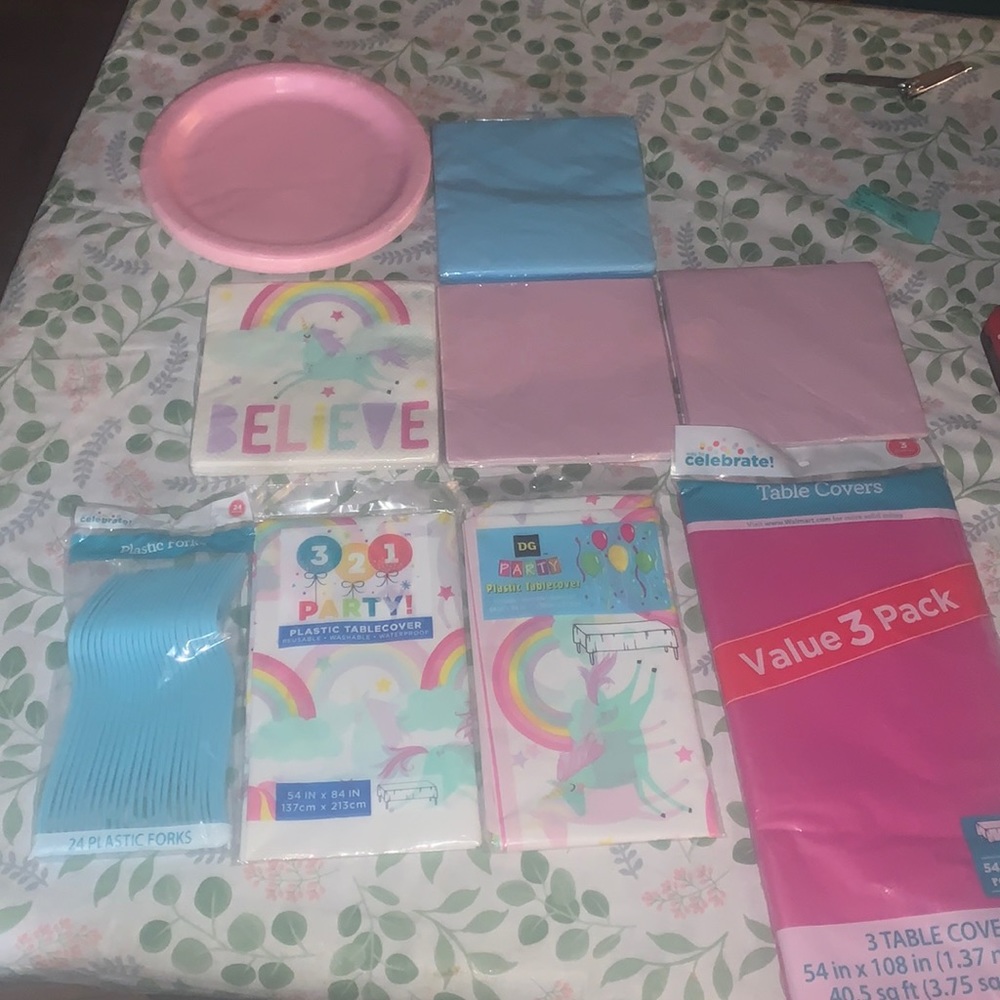 Unicorn party decorations